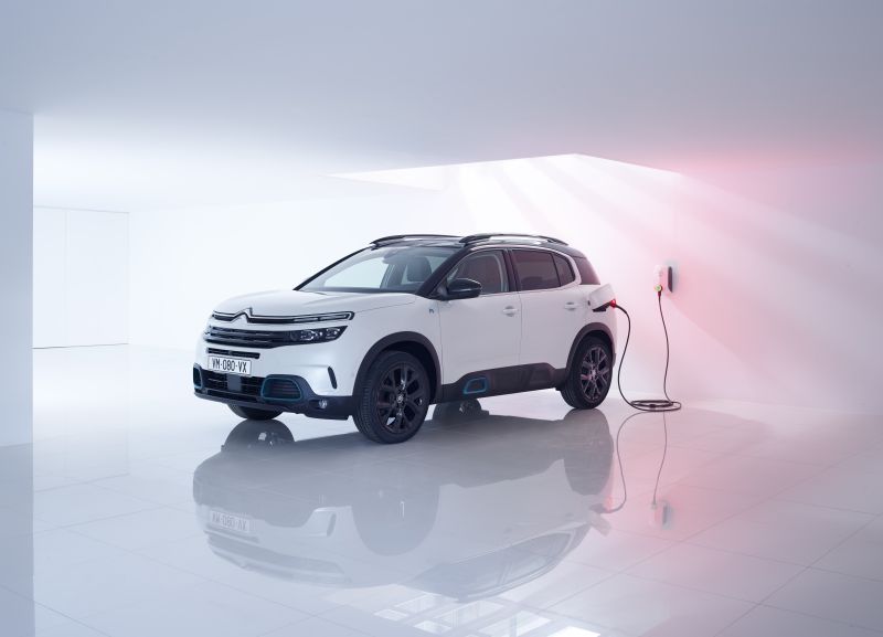 Citroën C5 Aircross Hybrid přichází na český trh